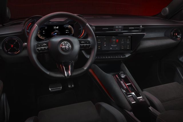 ▲알파로메오 주니어 실내(사진=알파로메오)