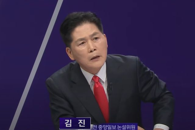 ▲MBC 100분 토론 출연한 김진 전 중앙일보 논설위원 (사진=유튜브 MBC100분 토론)