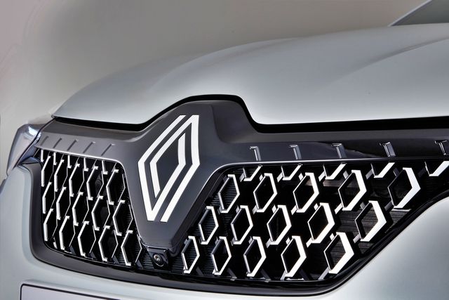 ​▲뉴 르노 아르카나에 적용된 로장주 엠블럼(사진=르노코리아)