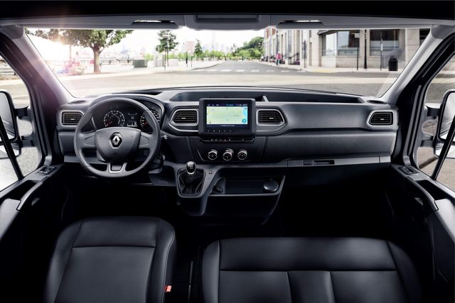 ▲르노 마스터 실내(사진=르노)