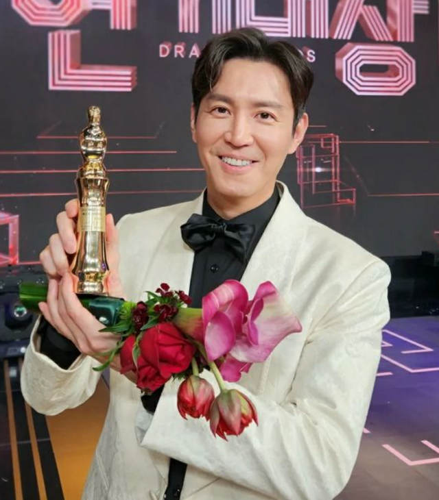 ▲최원영 (사진= 최원영 SNS)