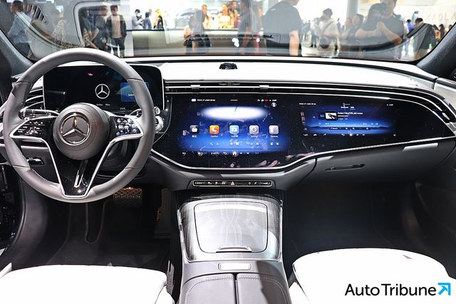 ▲메르세데스-벤츠 E 클래스 L(사진=최현진 기자)