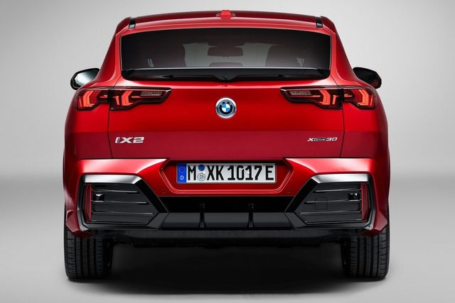 ▲BMW iX2(사진=BMW)