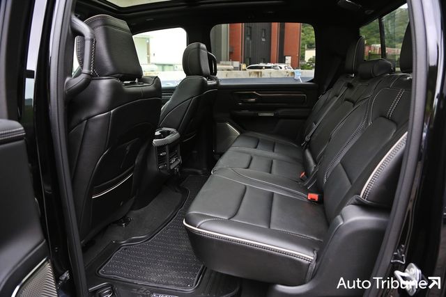 ▲램 1500 리미티드 블랙 어피어런스 패키지 실내(사진=양봉수 기자)