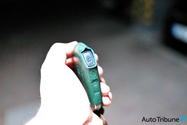 ▲스마트키 잠금 버튼(사진=김동민 기자)