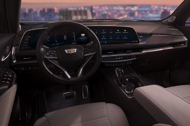 ▲캐딜락 XT4 실내(사진=캐딜락)