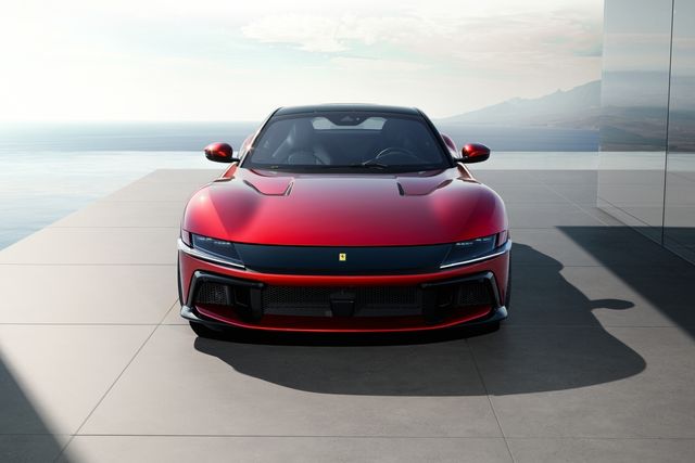 ▲페라리 12칠린드리(사진=페라리)