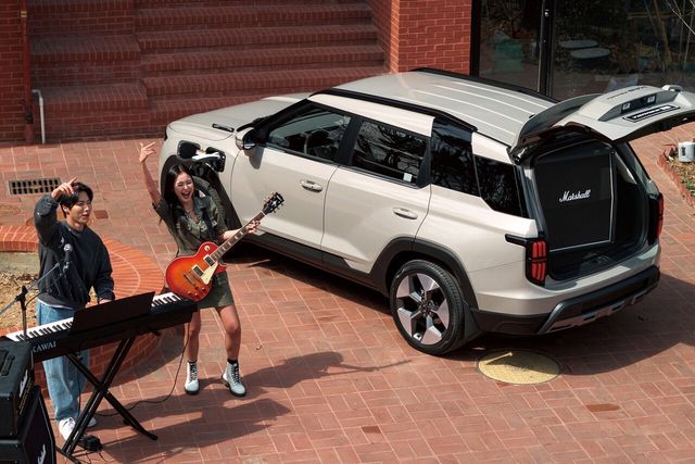 ▲KG모빌리티 토레스 EVX 밴(사진=KG모빌리티)