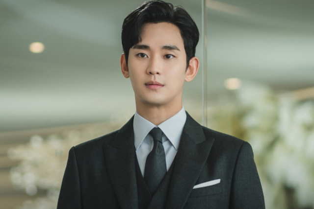 ▲김수현 (사진=tvN 눈물의 여왕)