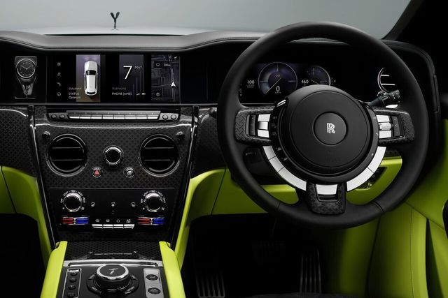 ▲롤스로이스 블랙 배지 컬리넌 시리즈 II 실내(사진=롤스로이스)