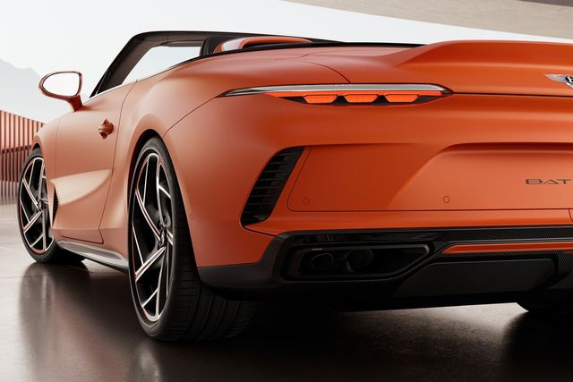 ▲벤틀리 바투르 컨버터블(사진=벤틀리)