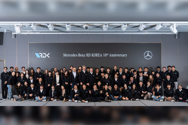▲메르세데스-벤츠 R&D 코리아 센터 건립 10주년 기념행사(사진=메르세데스-벤츠 코리아)