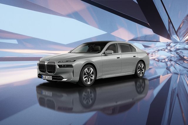 ▲BMW 740i 클래식 실버 에디션(사진=BMW)