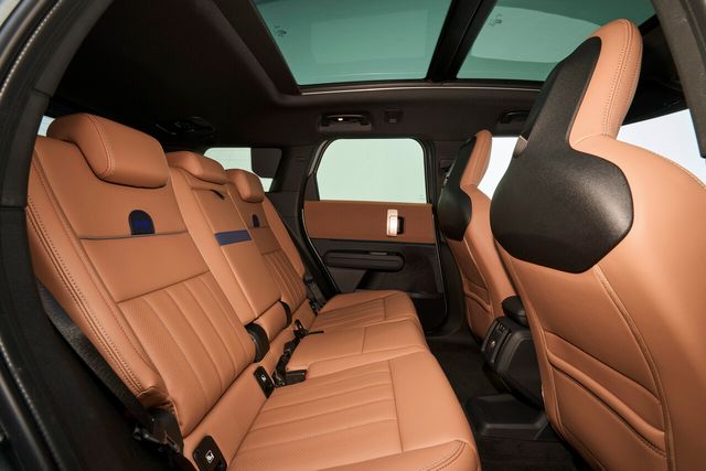 ▲신형 미니 컨트리맨 실내(사진=미니)