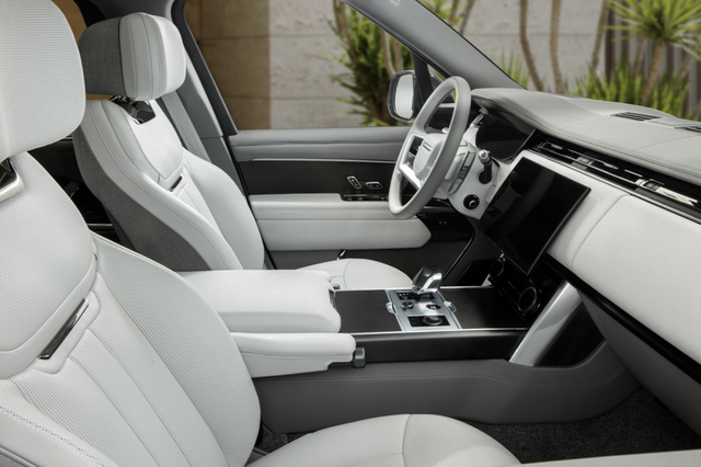 ▲레인지로버 (사진= 랜드로버)