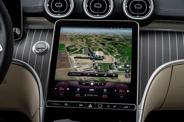 ▲메르세데스-벤츠 C클래스 아방가르드 실내(사진=메르세데스-벤츠)