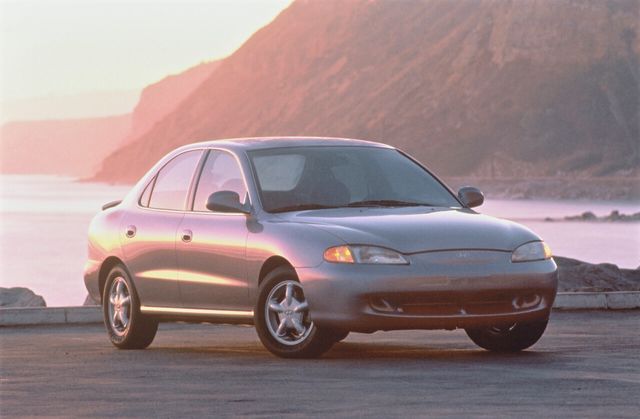 ▲현대 1세대 아반떼(사진=현대차)