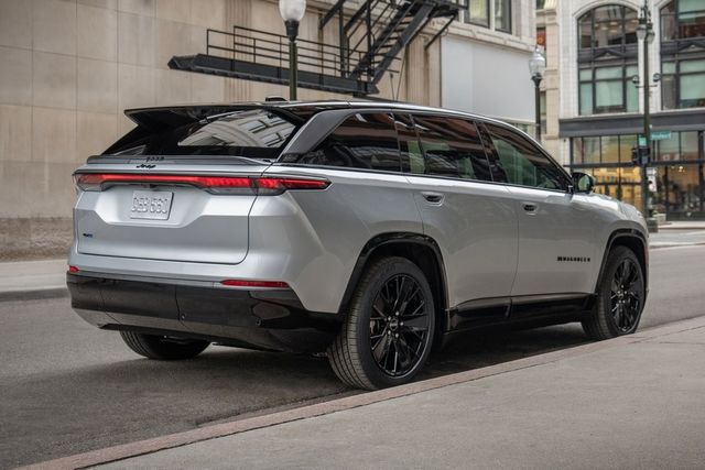 ▲지프 왜고니어 S(사진=지프)