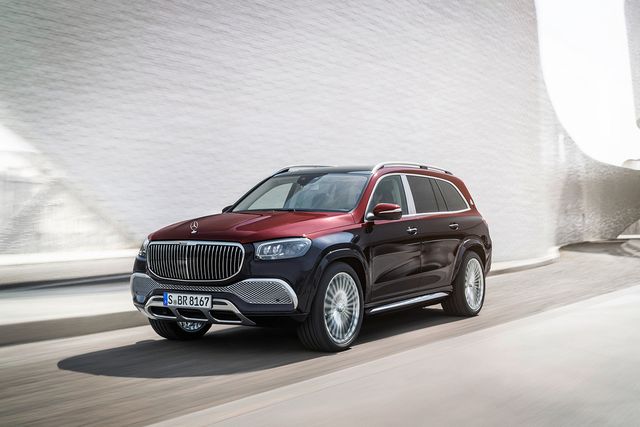 ▲메르세데스-마이바흐 GLS 600 4MATIC 주행 모습(사진=메르세데스-벤츠 코리아)