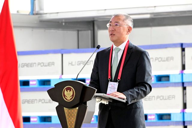 ▲기념식에서 축사를 남기는 정의선 현대차그룹 회장(사진=현대차)