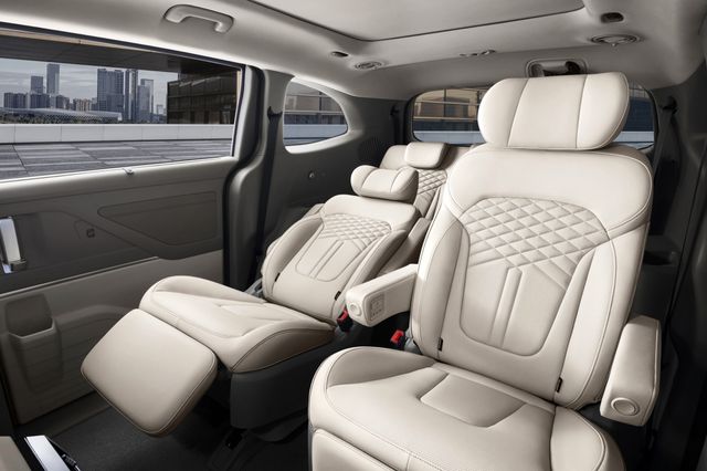 ▲현대 쿠스토 부분 변경 모델 2열 무중력 시트(사진=베이징 현대)