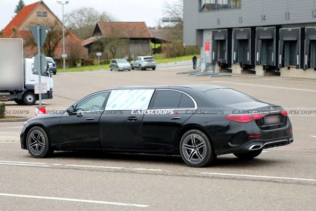 ▲E클래스 6도어 리무진(사진=Carscoops)