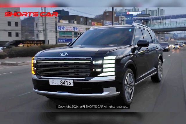 ▲신형 팰리세이드 어비스 블랙 펄 색상 스파이샷(사진=유튜브 '숏카')