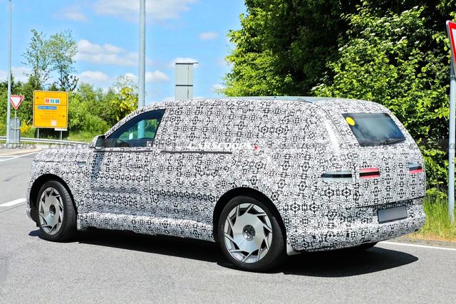 제네시스 GV90 테스트카 /사진=Carscoops