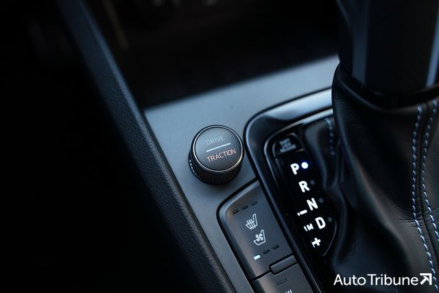 드라이브 모드 버튼 /사진=오토트리뷴 DB