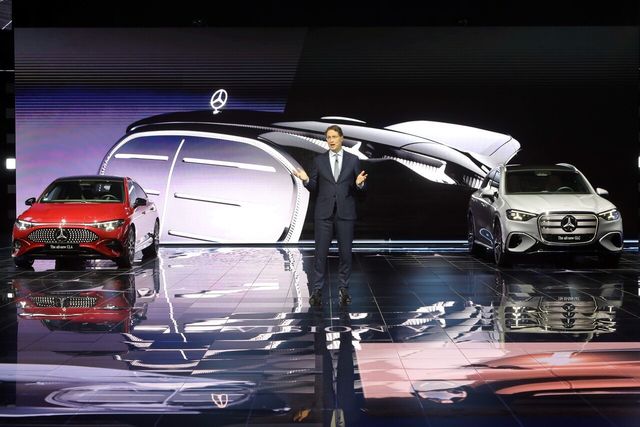 메르세데스-벤츠가 ‘미래 전략 간담회’에서 브랜드 역사상 최대 규모의 신차 전략을 공개했다. /사진=메르세데스-벤츠코리아