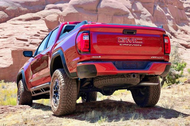 캐니언 AT4x /사진=GMC