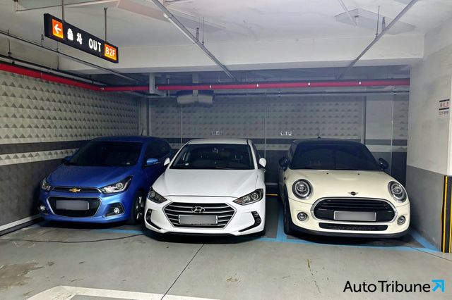 경차 전용 주차 구역에 非 경차가 주차를 해도 처벌을 내릴 수 없다. /사진=김동민 기자