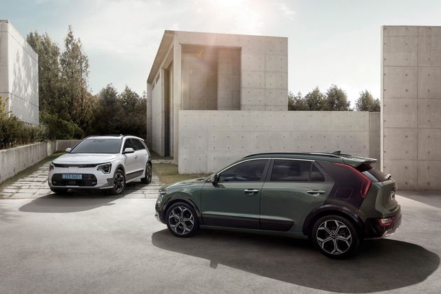 니로 하이브리드와 EV /사진=기아