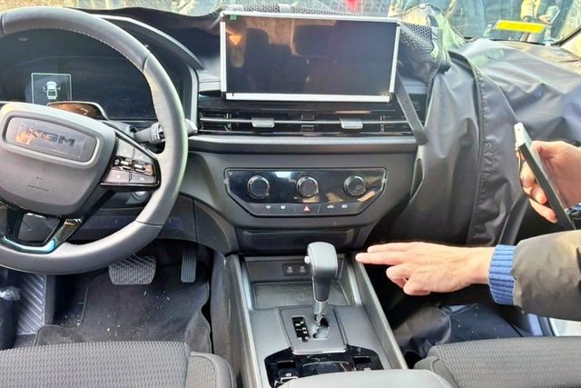 KGM 신형 무쏘 2.2 디젤 유출 사진 /사진=온라인 커뮤니티