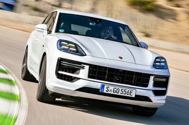 ▲카이엔 터보 E-하이브리드(사진=포르쉐)