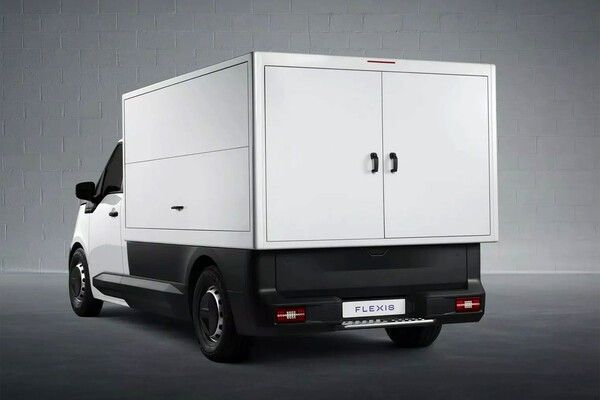 ▲패널 밴(사진=플렉시스)