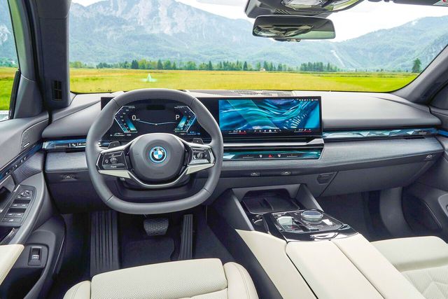 ▲5시리즈(사진=BMW)