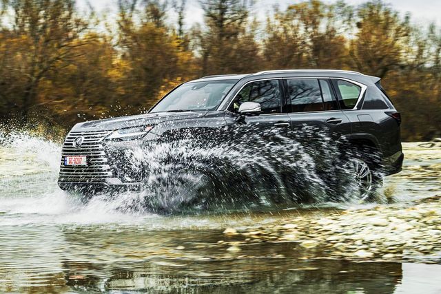 ▲ LX(사진=렉서스)