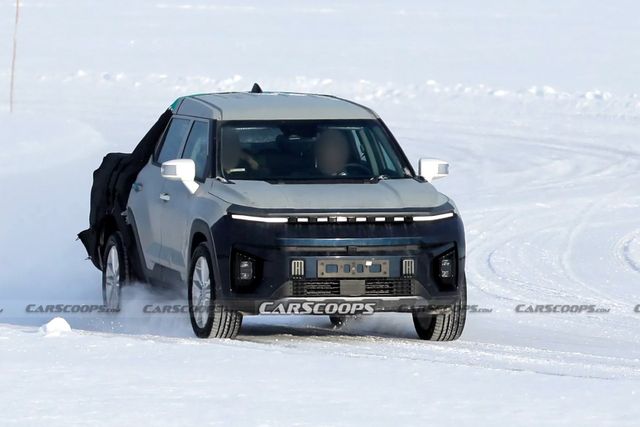 ▲무쏘 가솔린 모델(사진=Carscoops)