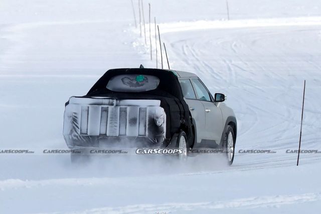 ▲무쏘 가솔린 모델(사진=Carscoops)