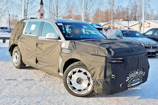 ▲제네시스 GV90 스파이샷(사진=Carscoops)