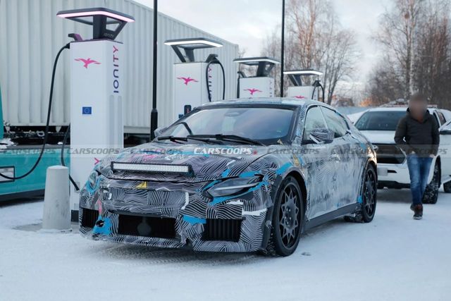 ▲테스트용 페라리 전기차 (사진=carscoops.com)