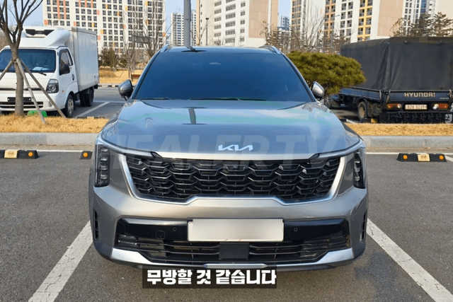 ▲기아 쏘렌토 PHEV 스파이샷(사진=유튜브'힐러 Healer TV')