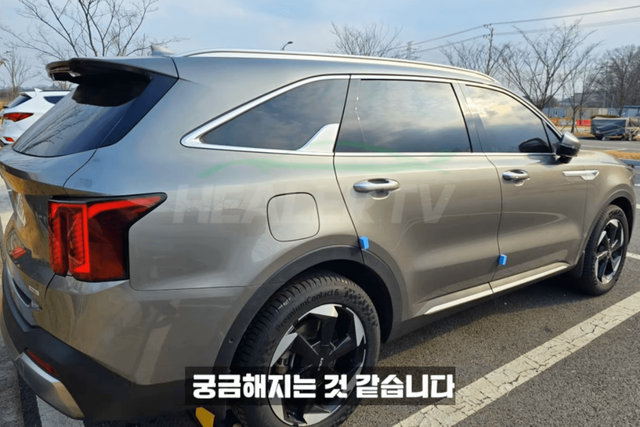 ▲기아 쏘렌토 PHEV 스파이샷(사진=유튜브'힐러 Healer TV')