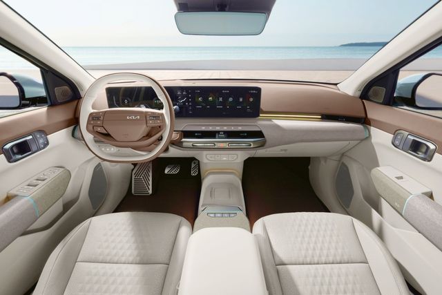 ▲EV4(사진=기아)