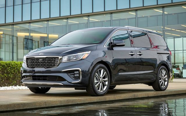 ▲3세대 후기형 카니발(사진=기아)