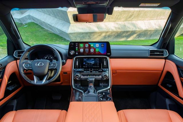 ▲LX 700h(사진=렉서스)