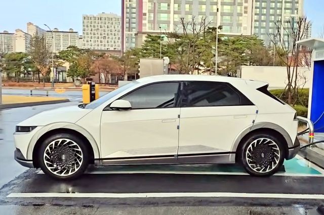 ▲3년 동안 66만 6천 km를 주행한 현대 아이오닉 5(사진=유튜브 '수와호수스와호수')