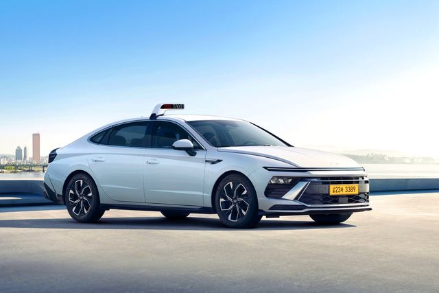 ▲2025 현대 쏘나타 택시(사진=현대차)