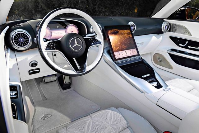 ▲메르세데스-마이바흐 SL680 (사진=메르세데스-벤츠)